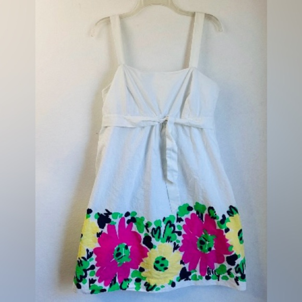 Lilly Pulitzer Avaline Doodle Bug
Daisy Convertible Straps